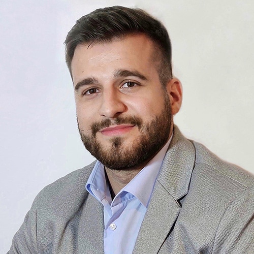 Profile picture of Andrej Miladinov LLM